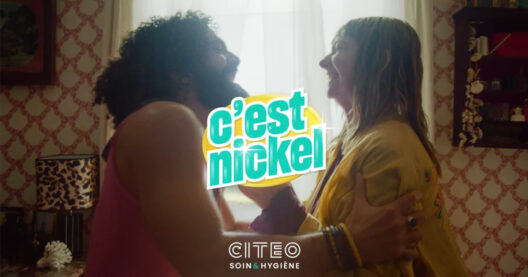 Les lingettes dans la poubelle, c’est nickel !